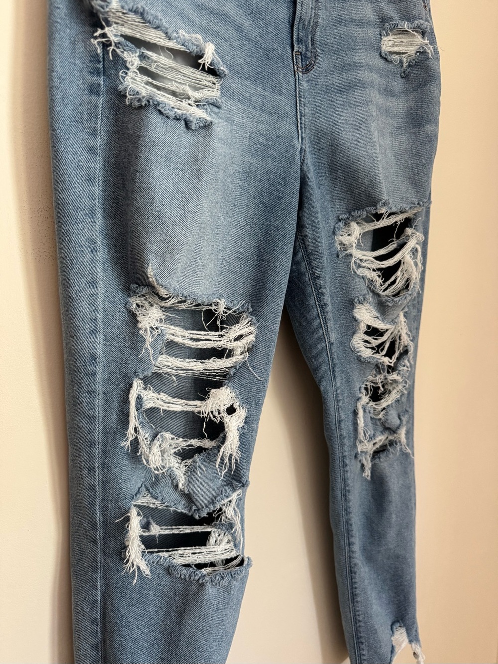 American Eagle Curvy Mom Jeans Womens 10 Regular High Rise Stretch Distressed - Picture 3 of 7